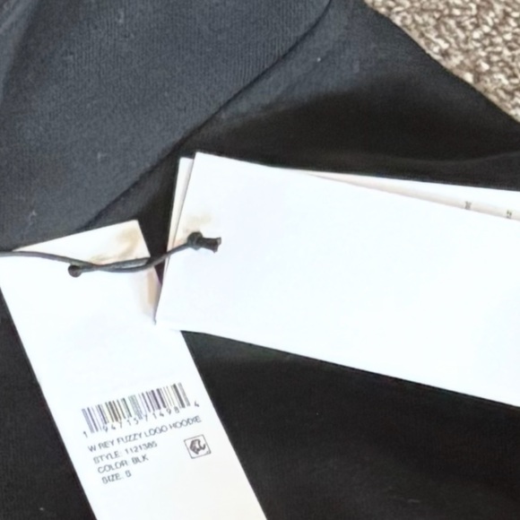 UGG Small Black Sweatshirt Soft Fleece Crew Neck - Picture 2 of 2